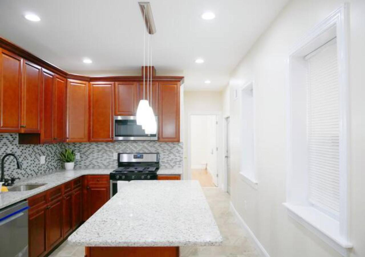 Newly Renovated Guest Rooms Near Transportation فيلادلفيا المظهر الخارجي الصورة