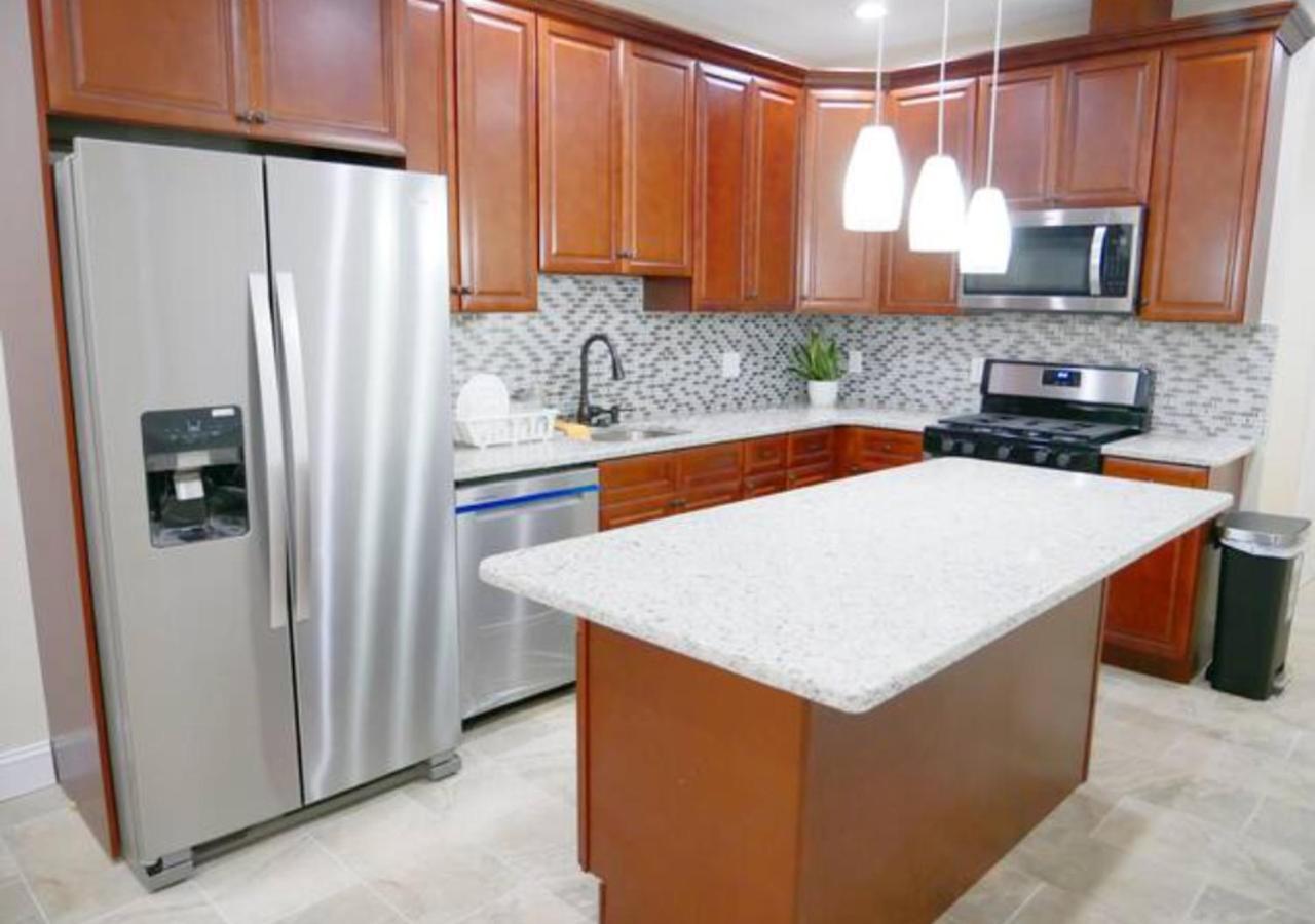 Newly Renovated Guest Rooms Near Transportation فيلادلفيا المظهر الخارجي الصورة