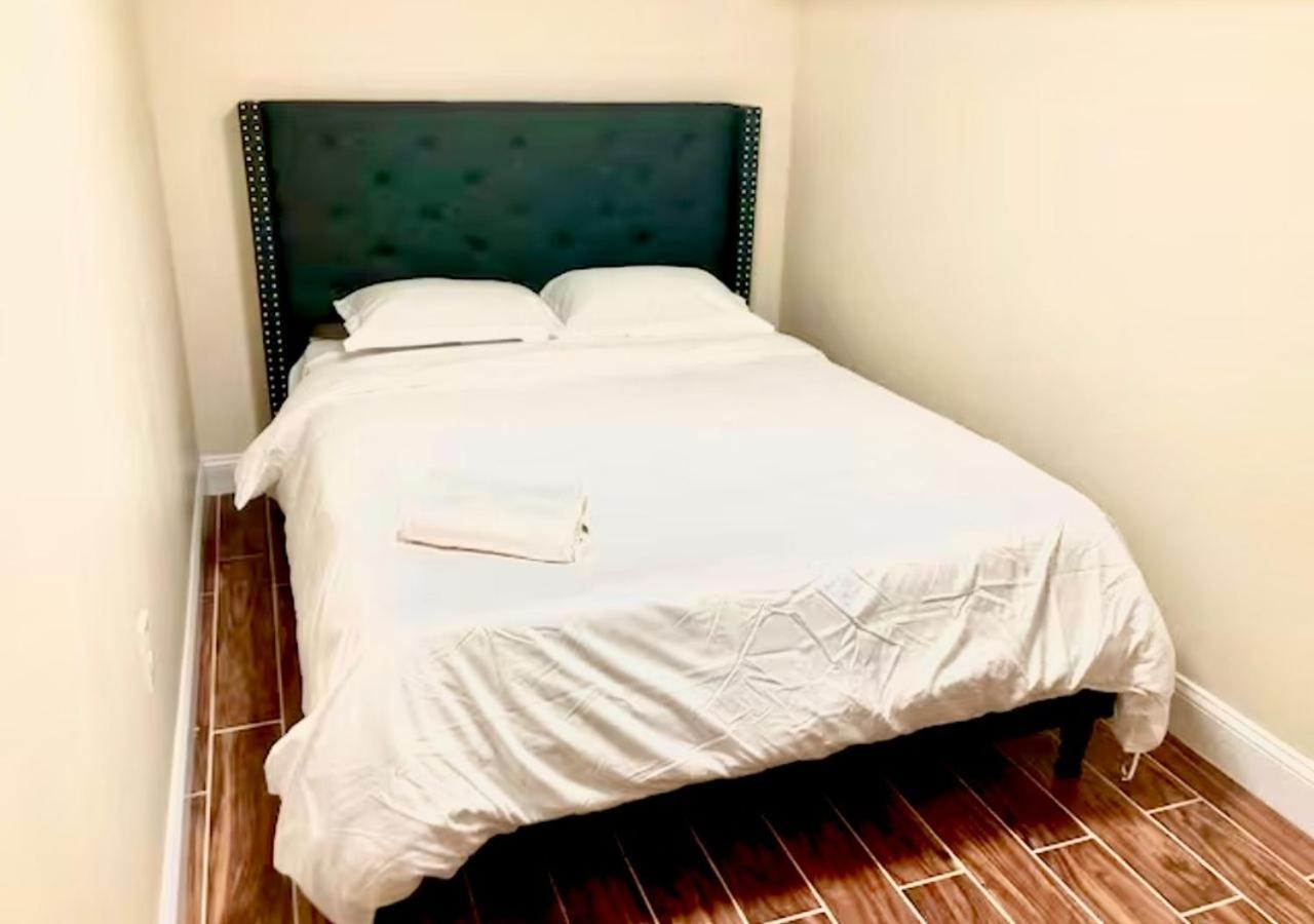 Newly Renovated Guest Rooms Near Transportation فيلادلفيا المظهر الخارجي الصورة