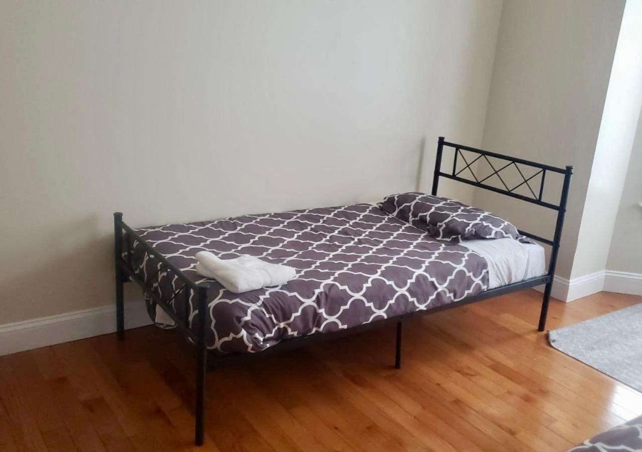 Newly Renovated Guest Rooms Near Transportation فيلادلفيا الغرفة الصورة